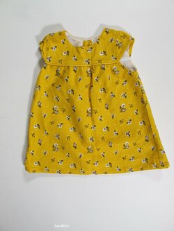 Šaty pro holky s kytkami secondhand Šaty pro holky s kytkami secondhand