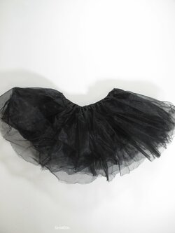 Černá tylová sukně na karneval secondhand Černá tylová sukně na karneval secondhand