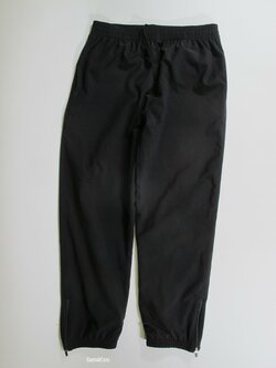 Černé sportovní kalhoty secondhand