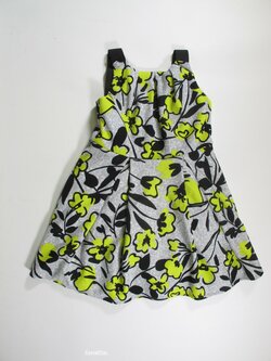 Šaty kytkované pro holky zeleno šedo černé secondhand Šaty kytkované pro holky zeleno šedo černé secondhand