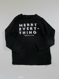 Černé triko s nápisem second hand Černé triko s nápisem second hand