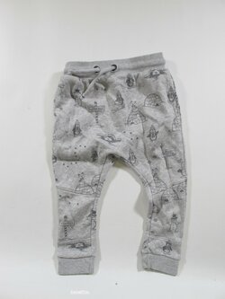 Tepláky  pro kluky s obrázky secondhand 