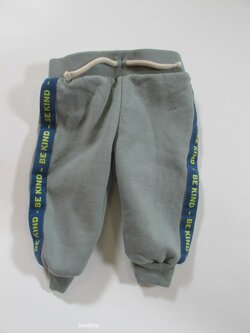 Zelené tepláky pro kluky secondhand Zelené tepláky pro kluky secondhand