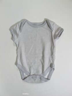 Body s pruhem  pro kluky  secondhand