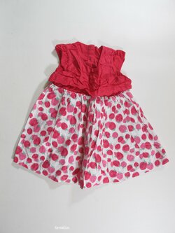 Šaty pro holky s jahůdky   secondhand