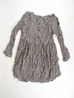 Šaty dl. rukáv s kytkami pro holky secondhand Šaty dl. rukáv s kytkami pro holky secondhand