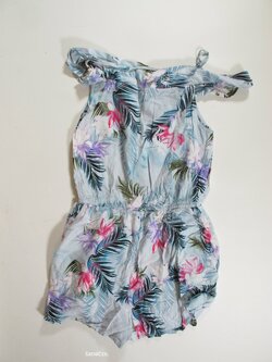 Letní overal se kytkami secondhand Letní overal se kytkami secondhand