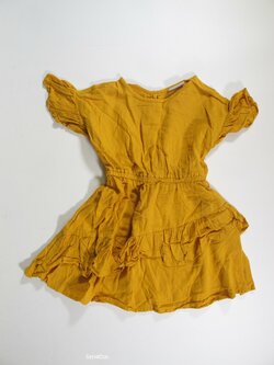 Šaty okrové  pro holky secondhand