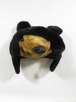 Čepice medvídek zimní secondhand Čepice medvídek zimní secondhand