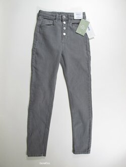 Džínové šedé kalhoty pro holky skinny fit outlet Džínové šedé kalhoty pro holky skinny fit outlet