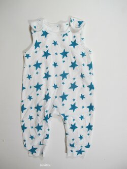 Hvězdičkový overal pro kluky secondahnd Hvězdičkový overal pro kluky secondahnd
