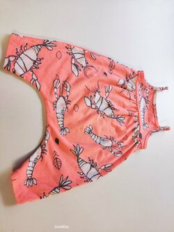 Letní overal pro holky růžový s raky secondhand Letní overal pro holky růžový s raky secondhand