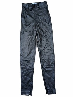 kožené legíny pro holky secoindhand Pull and Bear