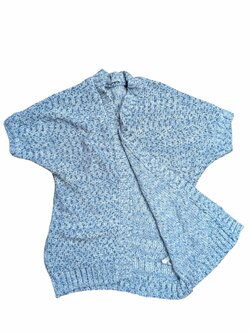 Modro bílý svetrový přehoz pro holky secondhand Nutmeg Modro bílý svetrový přehoz pro holky secondhand Nutmeg