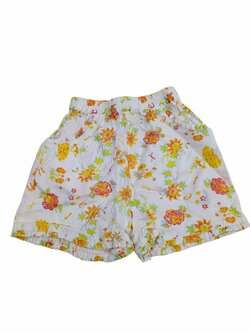 Bílé kraťasy s květinami pro holky secondhand 
