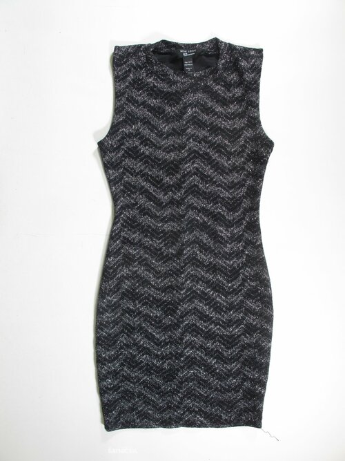 Šaty černo stříbrné   pro holky secondhand