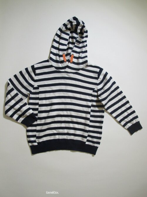 Pruhovaný slabší svetr pro kluky secondhand