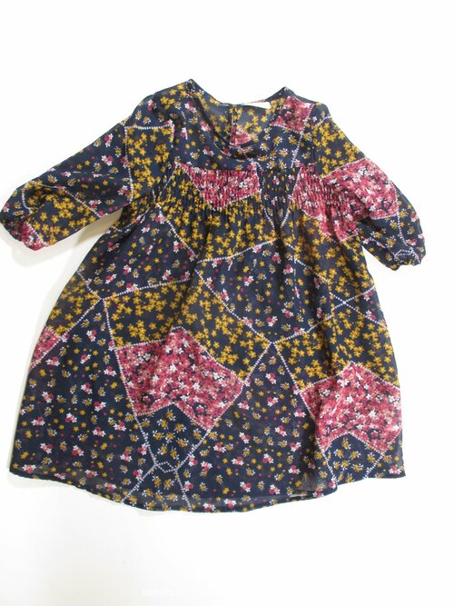 Šaty pro holky kytkované secondhand
