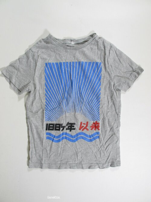 Triko s nápisem  pro kluky  secondahnd