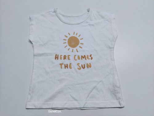 Bílé triko se sluníčkem pro holky secondhand