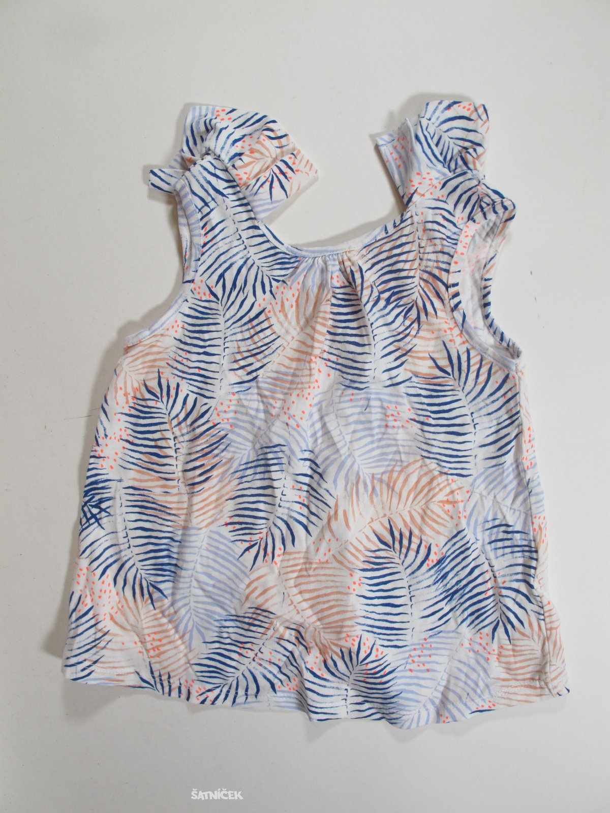 Triko pro holky  s kytkami secondhand