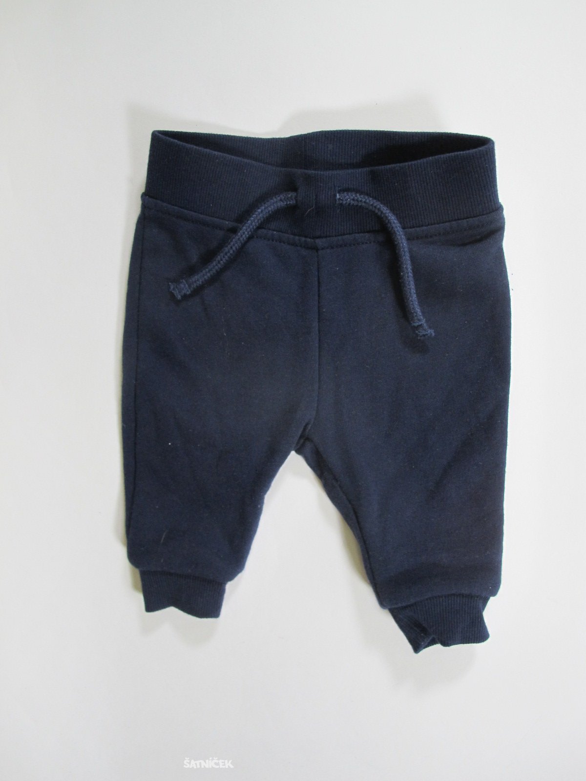 Modré  tepláky pro kluky secondhand