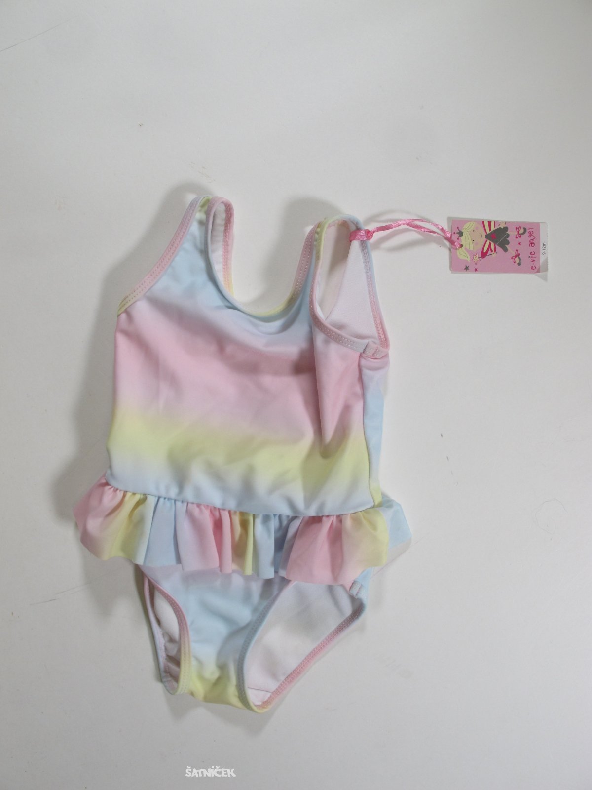 Plavky v celku pro holky barevné outlet 