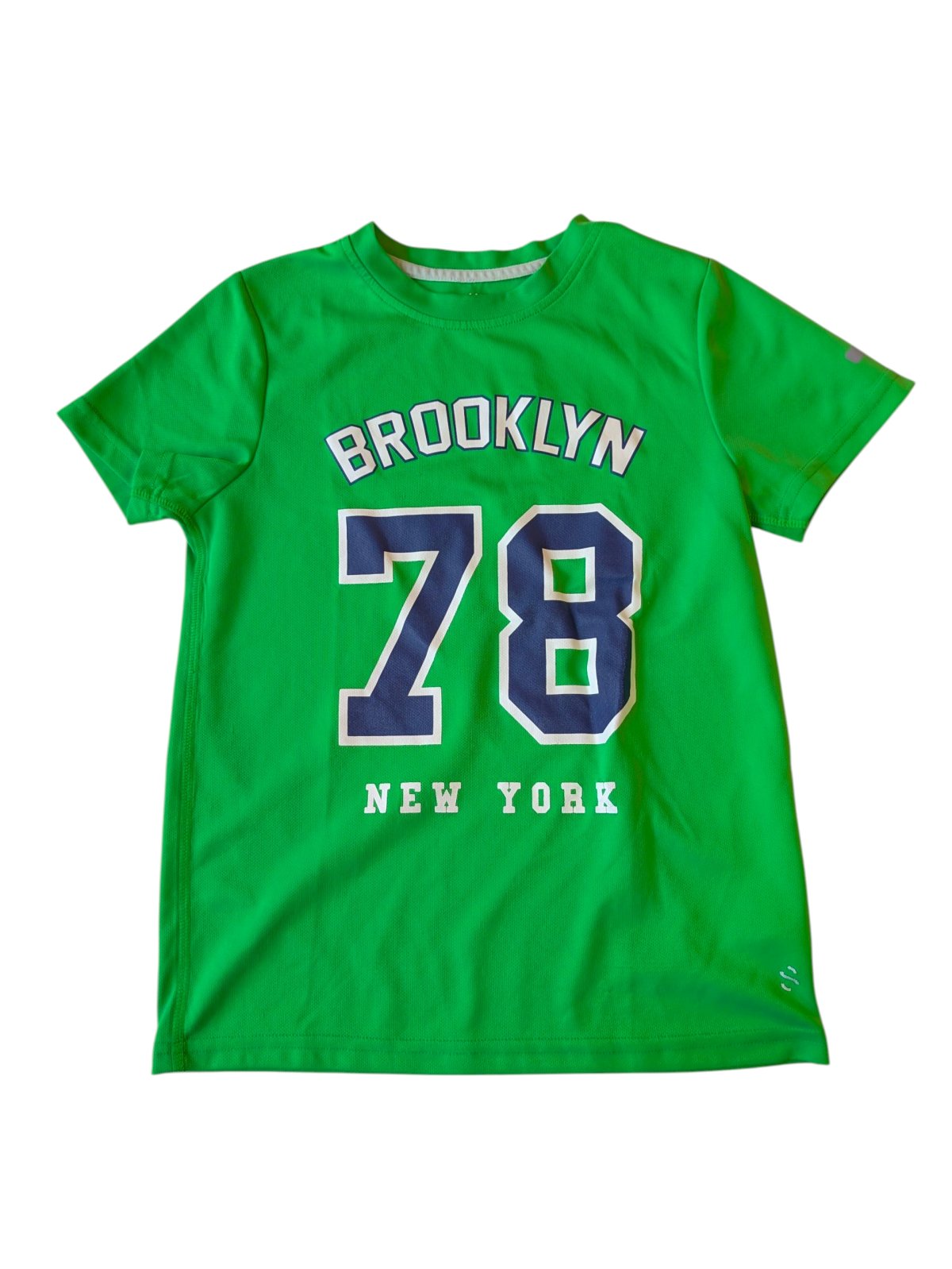 Zelené triko s nápisem pro kluky secondhand H&M