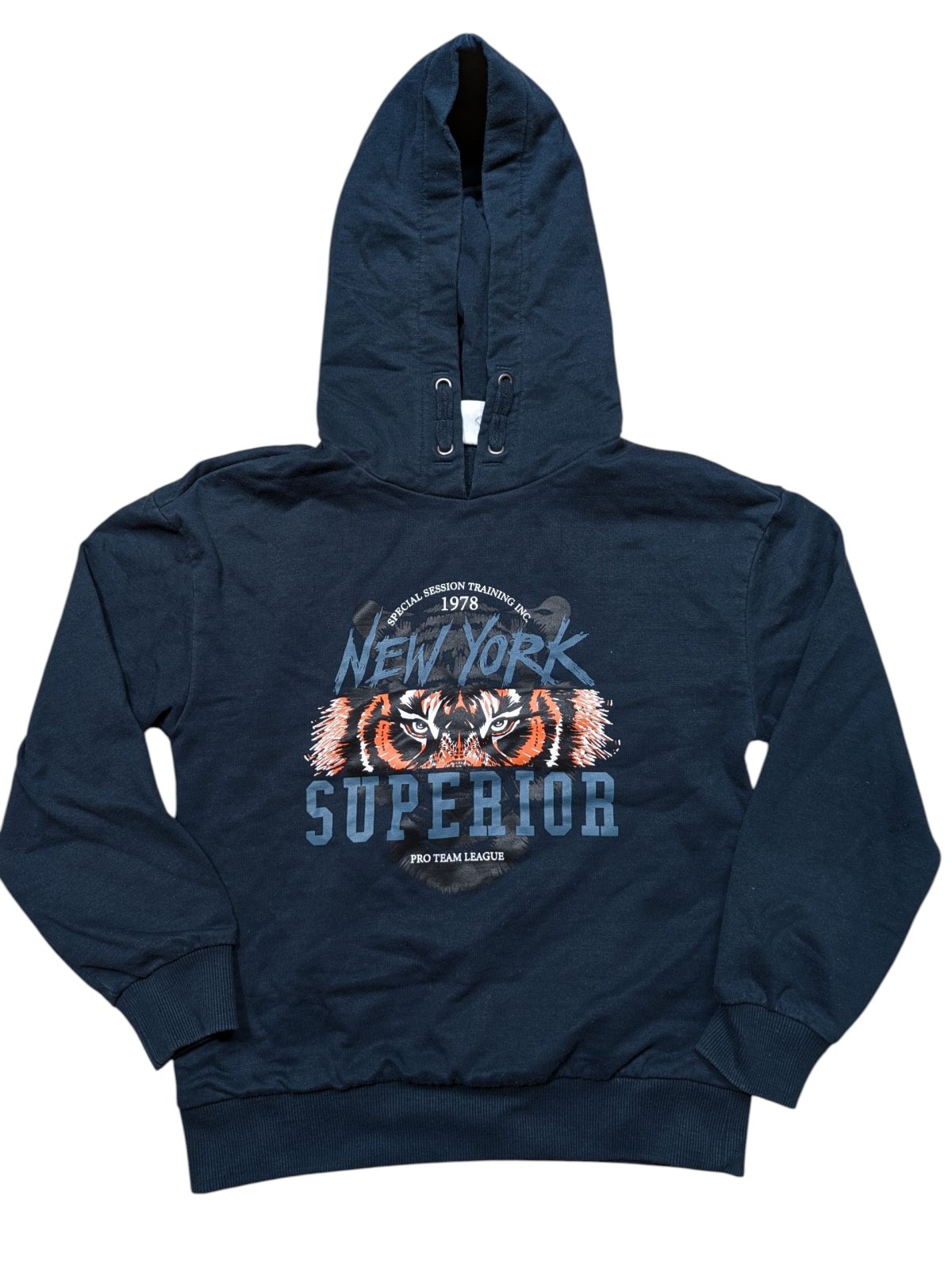 Tmavá mikina s obrázkem pro kluky secondhand L&D