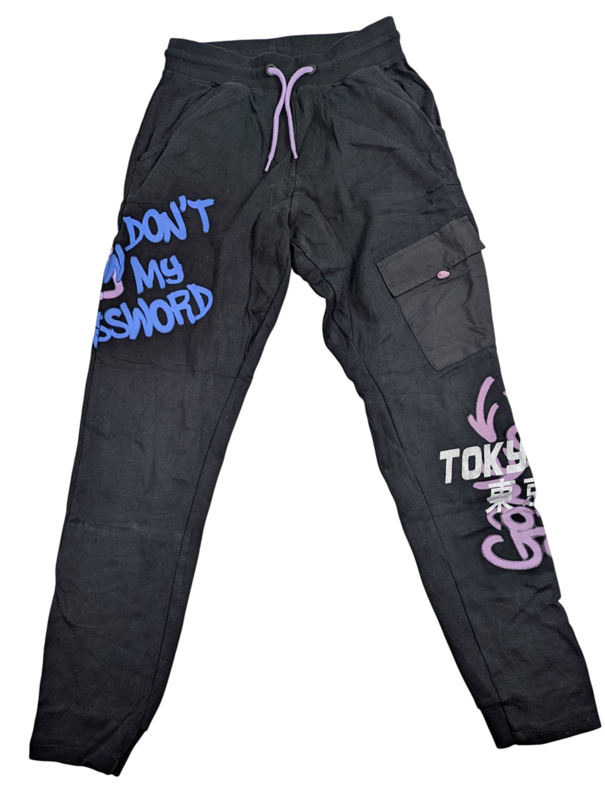 Černé tepláky pro holky secondhand