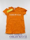 Oranžové triko s nápisem outlet