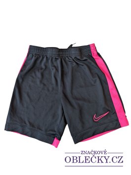 Zvětšit Černo růžové sportovní kraťasy pro holky secondhand Nike