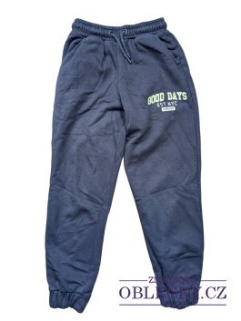 Zvětšit tmavě šedé tepláky pro holky secondhand girlswear