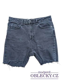 Zvětšit Černé džínové kraťasy pro holky secondhand Denim